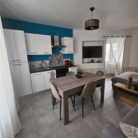 Sarl La Famille 1 Apartment Angouleme Exterior photo
